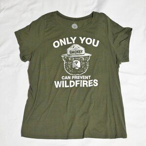 Torrid SmokeyBear Graphic Tee Size 4(26)